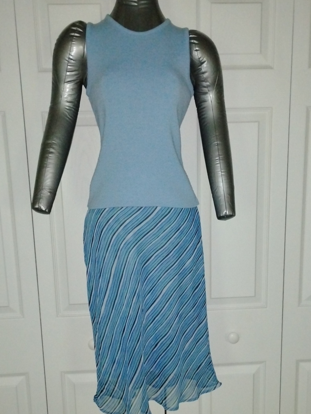 Two-Piece Wave Stripe Skirt & Tank Top Set